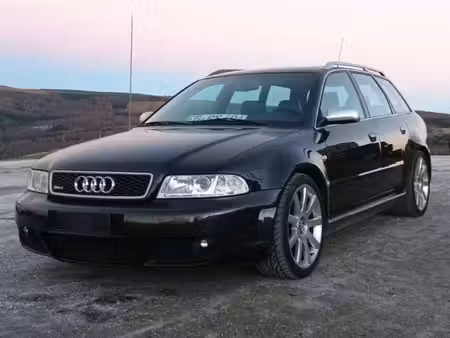 Audi A4 RS4