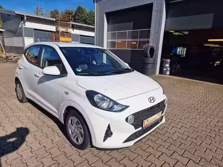 Hyundai i10 1.0 67