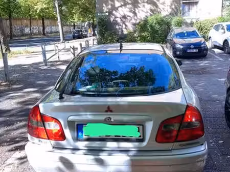 Mitsubishi Carisma 1.8 GDi 125