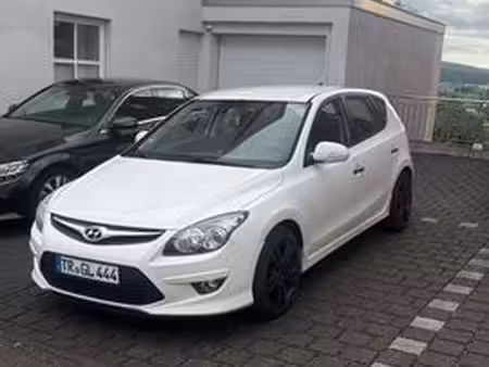Hyundai i30 CRDi 90