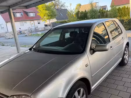 Volkswagen Golf 2.0 TDI 116
