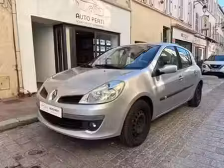 Renault Clio 1.5 dCi 105 Initiale