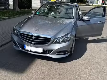 Mercedes-Benz Classe E E 250 2.0 211