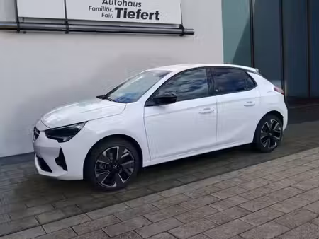 Opel Corsa 136 GS