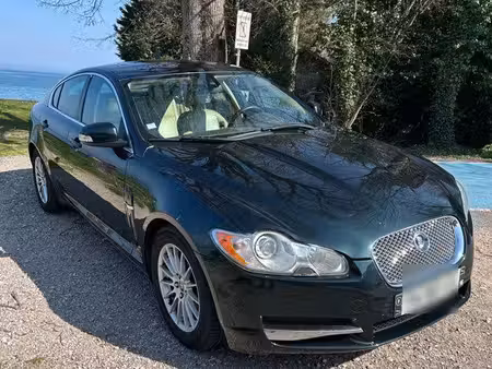Jaguar XF V6 2.7 207