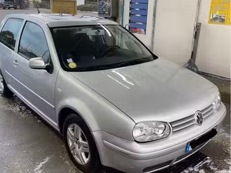 Volkswagen Golf 1.6 TDI 105