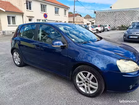 Volkswagen Golf 1.9 TDI 105