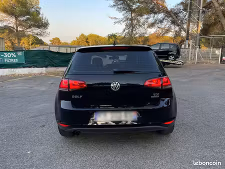 Volkswagen Golf 1.6 TDI 105