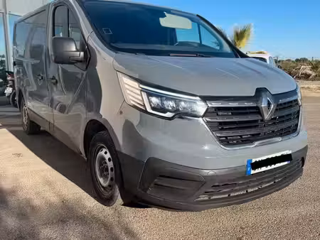 Renault Trafic 2.0 dCi 110