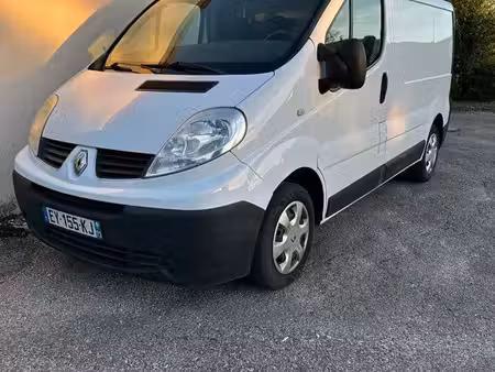Renault Trafic 2.0 dCi 90
