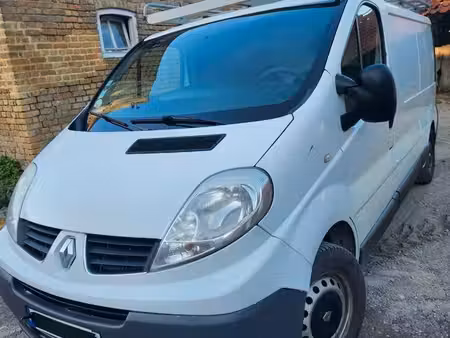 Renault Trafic dCi 90