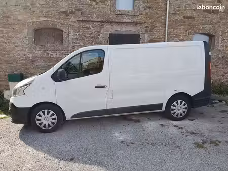 Renault Trafic dCi 90