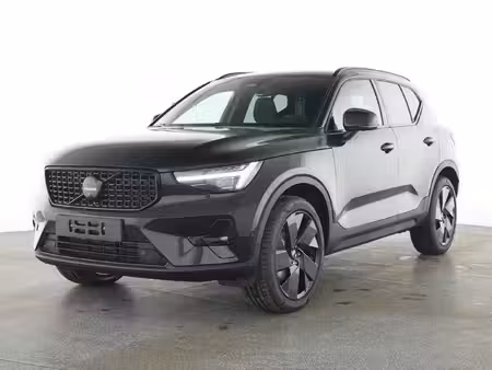 Volvo XC40 B4 2.0 197 Black Edition