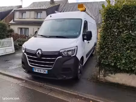 Renault Master 2.3 dCi 165