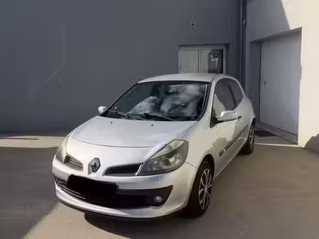 Renault Clio 1.2 75