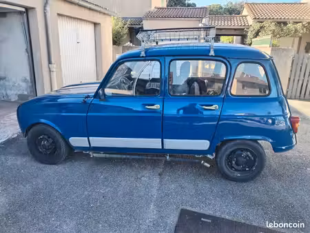 Renault R4 4L
