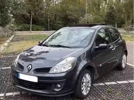 Renault Clio 1.6 110