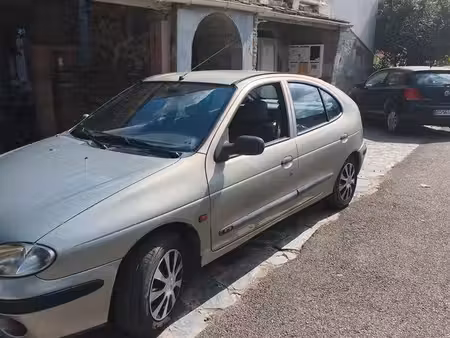 Renault Mégane 1.9 D 65