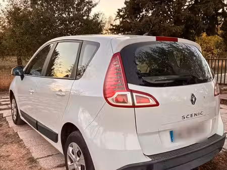 Renault Scénic 1.6 dCi 110