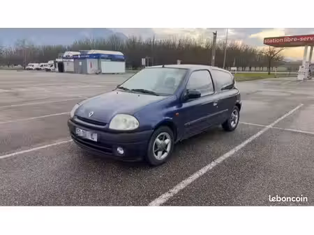 Renault Clio 1.6 110