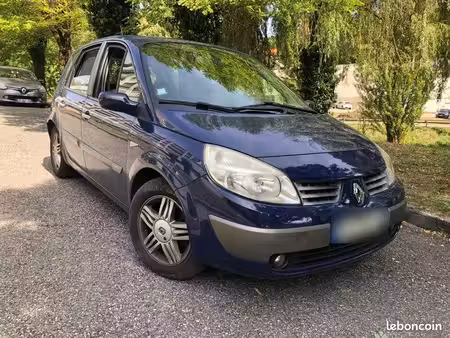 Renault Scénic 1.9 dCi 125