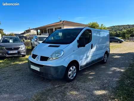 Renault Trafic 2.0 dCi 90