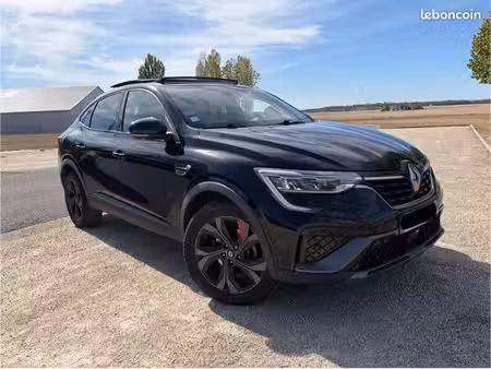 Renault Arkana E-Tech 1.6 145 RS Line