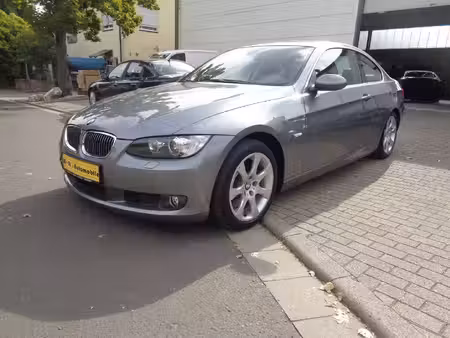 BMW Série 3 330d 3.0 231
