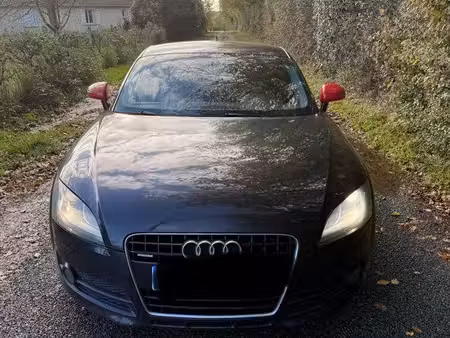 Audi TT V6 3.2 250 quattro