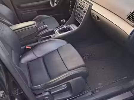 Audi A4 V6 2.5 TDI 155