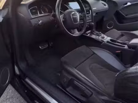 Audi A5 V6 2.7 TDI 240 quattro
