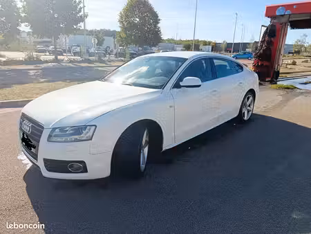 Audi A5 V6 2.7 TDI 190
