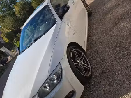 BMW Série 3 330d 3.0 245