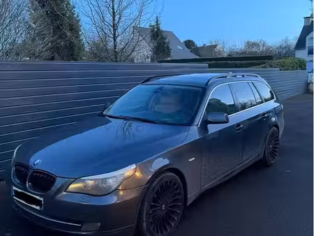 BMW Série 5 530d 3.0 231