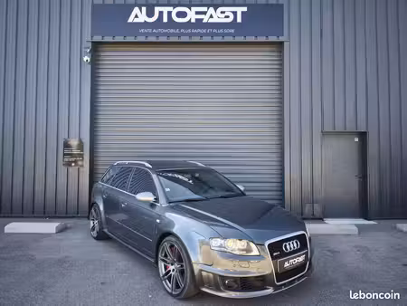 Audi A4 RS4 V8 4.2 FSI 420 quattro