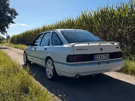Ford Sierra 
