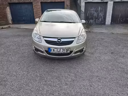 Opel Corsa 1.2 80