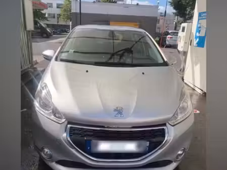 Peugeot 208 1.6 THP 208
