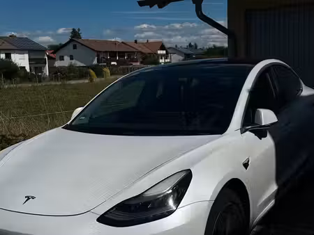 Tesla Model 3 Standard Plus