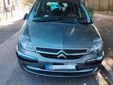 Citroën C8
