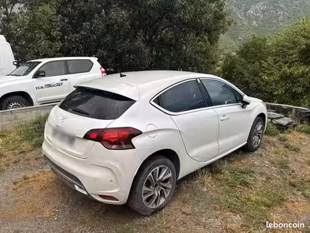DS 4 1.6 HDi 115