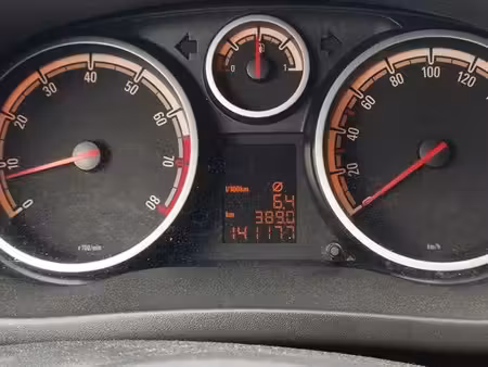 Opel Corsa 1.2 85