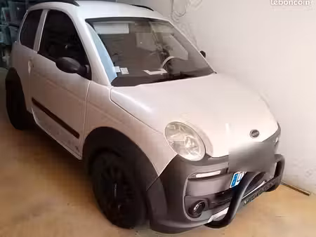 Microcar MGO 