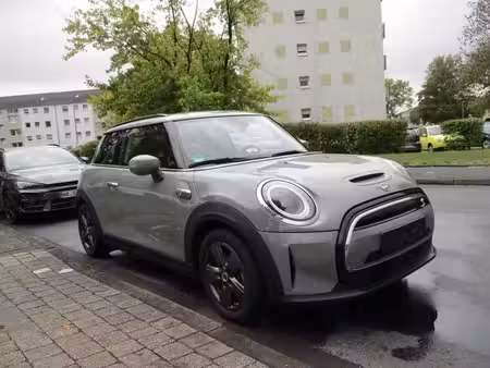 Mini Mini Cooper SE 184 Essential