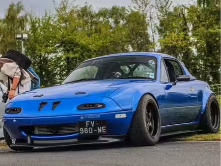 Mazda MX5 1.8 130