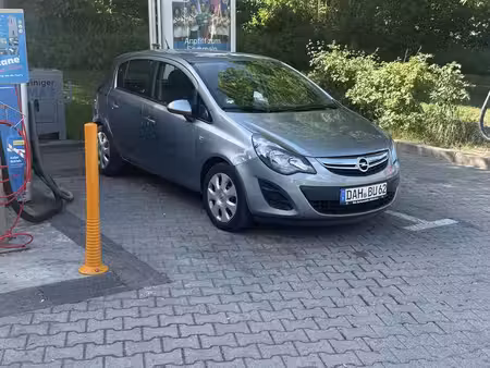 Opel Corsa 1.4 90 Edition