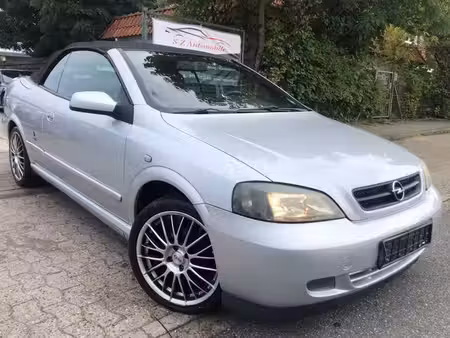 Opel Astra 2.2 147 Edition