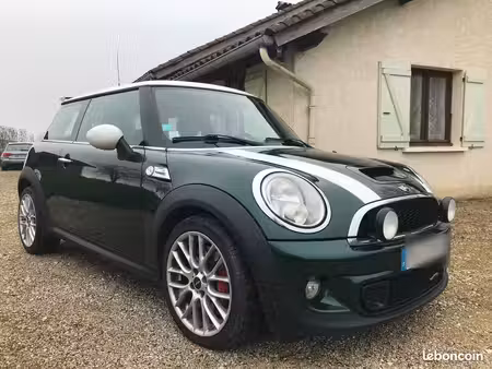 Mini Mini John Cooper Works 1.6 211