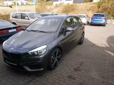 BMW Série 2 218i 1.5 136