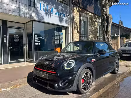 Mini Cabrio John Cooper Works 2.0 231